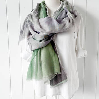 Large View /assets/alt_1/UA951844.jpg?20250910083135