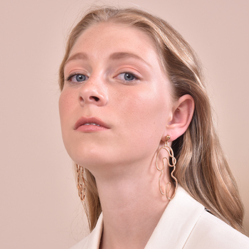 /assets/alt_2/CABSTRACTFEMALEBODY_P.jpg?20230508180101