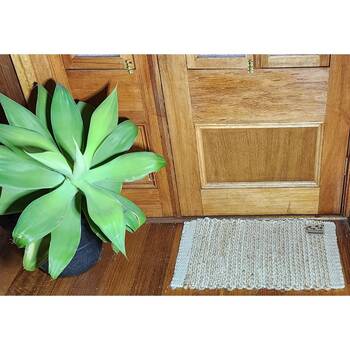 /assets/alt_3/23-2017B.jpg?20251015110840