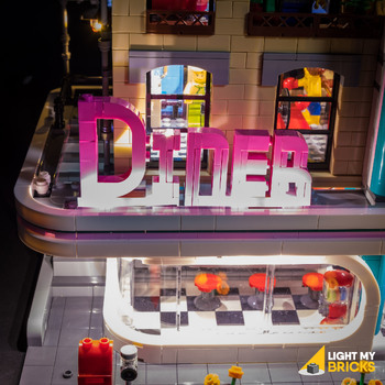 /assets/alt_3/DOWNTOWNDINER-10260.jpg?20240529142640