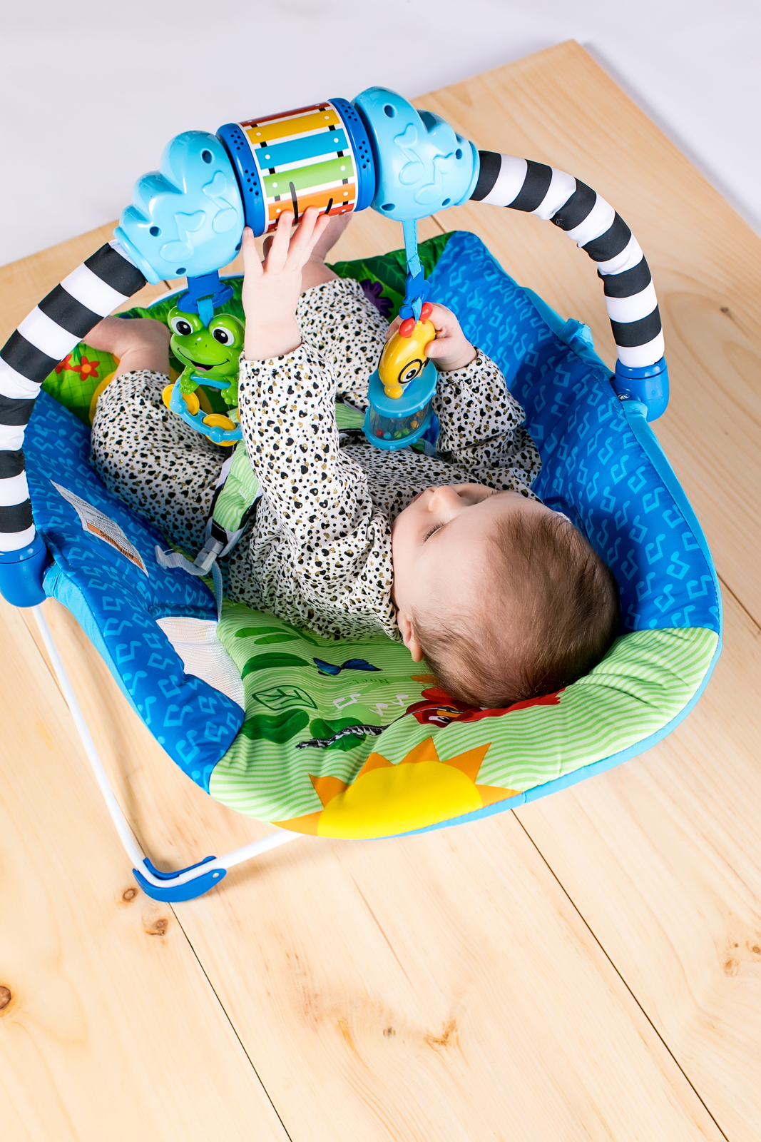 baby einstein symphony bouncer