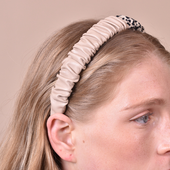 /assets/alt_5/H1-2HEADBANDBEIGE.jpg?20230508151042