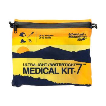 AMK 65Pc First Aid Kit Ultralight Watertight DryFlex 130g 15.50x20.32x5.0cm