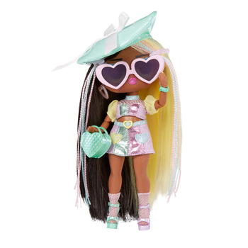 L.O.L. Surprise! Tweens Series 4 Doll - Darcy Blush 16.5cm 4+
