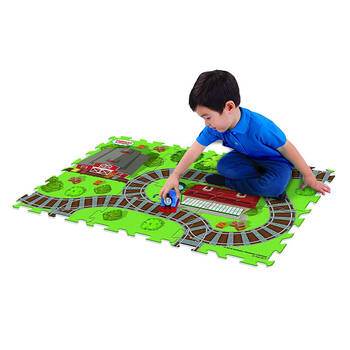 Thomas & Friends 28" x 19" Megamat Playmat w/ 1 Assorted Vehicle