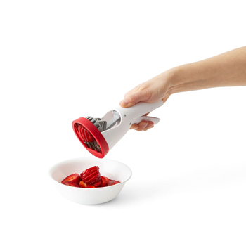 Chef'n Slicester 22cm Strawberry Blade Slicer - White/Red