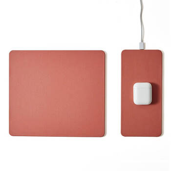 Pout Hands 3 Split 2-in-1 Detachable 15W Fast Wireless Charging Mouse Pad - Rose Beige