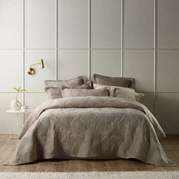 Bianca Kairo Coverlet Set Champagne Queen/King Bed with Pillowcase