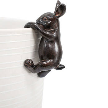 LVD Textured Resin Planter Pot Sitter Accessory Rabbit 4x10cm Black