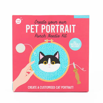 Gift Republic Pet Portraits Cat Punch Needle Embroidery Set 18cm