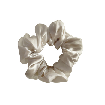 Culturesse Laurie 10cm Mulberry Silk Scrunchie - Champagne