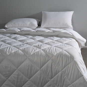 Canningvale Double Bed Hypoallergenic Down Alternative Quilt White