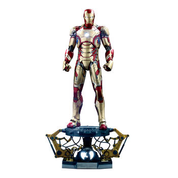 Iron Man 3 - Iron Man Mark XLII Deluxe Collectable Action Figure