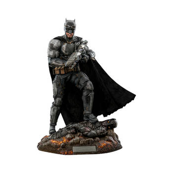 33cm Justice League 2021 Batman Tactical Batsuit 1:6 Scale Collectable