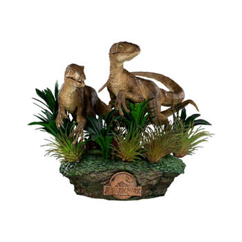 Jurassic Park Two Raptors Deluxe 1:10 Statue Collectable