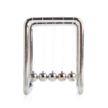 Worlds Smallest Newtons Cradle Home/Office Decor Miniature Toy Kids 6y+
