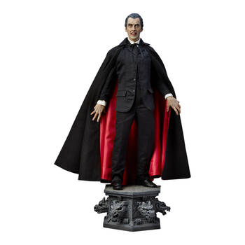 Dracula Premium Format Statue Collectible Action Figure