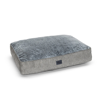 Superior Pet Plus Hooch Pet/Dog Cushion/Bed Artic Faux Fur Small 82cm