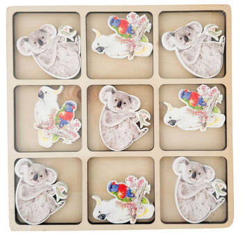 Urban Popcorn Blue Australiana Tic Tac Toe Wooden Board Game Set 17cm