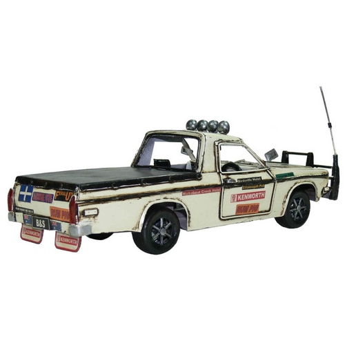 Boyle 29cm HQ B&S Ute Metal Ornament Home/Room Decor