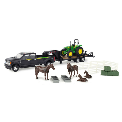 John Deere 1: 32 Ford Pickup w/John Deere Tractor On Trailer (plus Horses & Yards) 3Y+