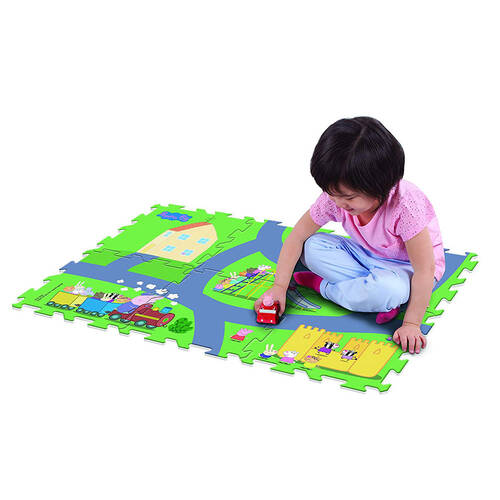 Peppa Pig 28" x 19" Megamat Playmat w/ 1 Assorted Vehicle