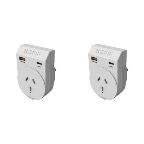 2PK Moki Travel Adaptor Plus Outbound AU/NZ to UK with Type-C & USB-A
