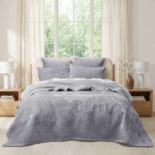 3pc Renee Taylor Archie Cross Stitch Velvet Coverlet Set Silver