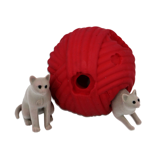 Fumfings Novelty Stretchy Kitten & Ball of Wool 8cm