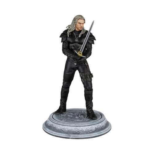 Dark Horse Comics The Witcher TV Geralt Season 2 Figure 9.5in
