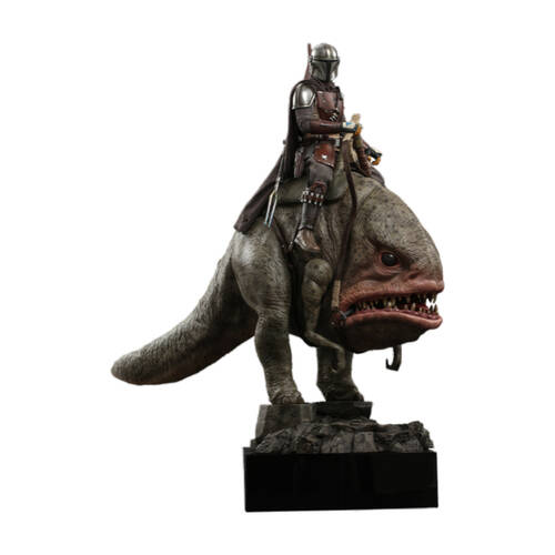 Star Wars The Mandalorian & Blurrg Collectable Action Figure Set