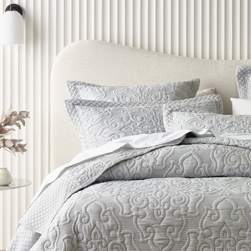 Bianca Laurent Elegant Diamond Quilted Border Polyester Silver Bedspread King