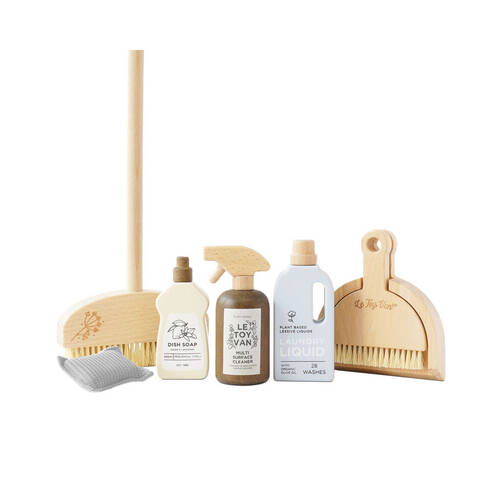 Le Toy Van Kids Wooden Pretend Play Toys Home Cleaning Set 3y+