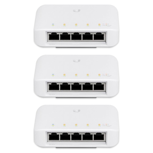 Ubiquiti USW Flex 3 Pack- Managed, Layer 2 Gigabit switch with auto-sensing 802.3af PoE support. 1x PoE In, 4x PoE Out