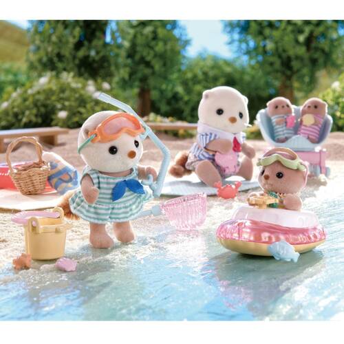 Sylvanian Families Sea Otter Sisters Splashy Snorkel Kids Toy Set 3y+