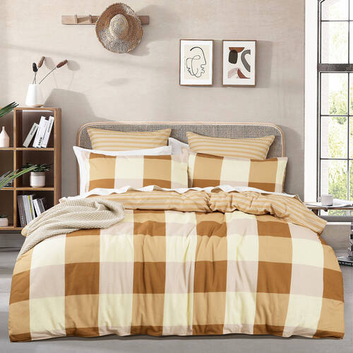 Renee Taylor 300 TC Cotton Reversible Euro Pillowcase Berlin Checks