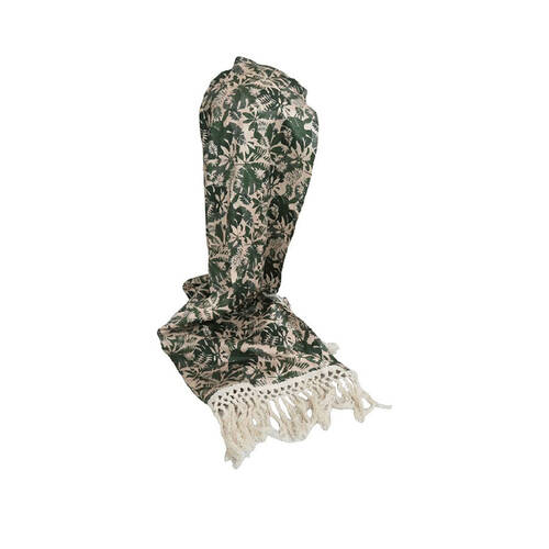 Darlin 100% Cotton Handmade Windsor Flower & Fringe Throw 170x130cm Green