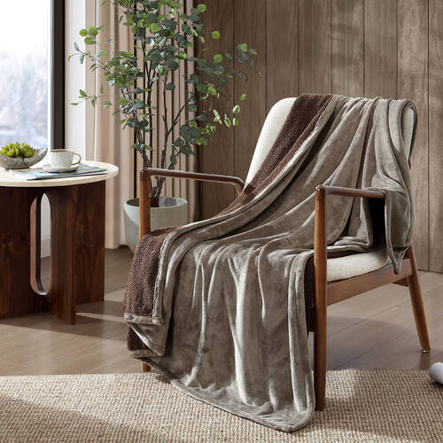Ardor Boudoir Jasper Boucle Room Bed Blanket/Throw Brown 130x170cm