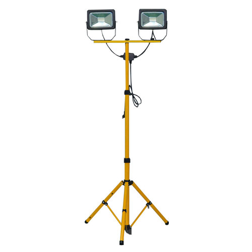 Ultracharge 2 X 20W Led Twin Floodlight W/ 1.6M Stand