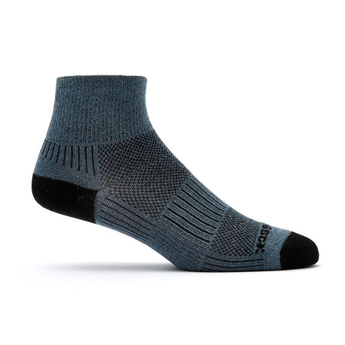 Wrightsock Coolmesh II Quarter GRY/BLK Socks L AU 8-11.5 Mens/9.5-11 Womens